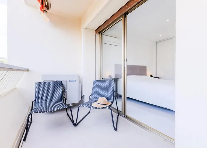 2 Pieces Cozy A 5 Minutes A Pied De La Croisette - 2 Pieces Cozy A 5 Minutes A Pied De La Croisette Mae-1983 *