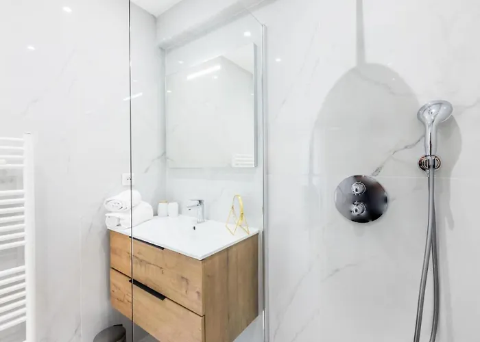 2 Pieces Cozy A 5 Minutes A Pied De La Croisette - 2 Pieces Cozy A 5 Minutes A Pied De La Croisette Mae-1983 *